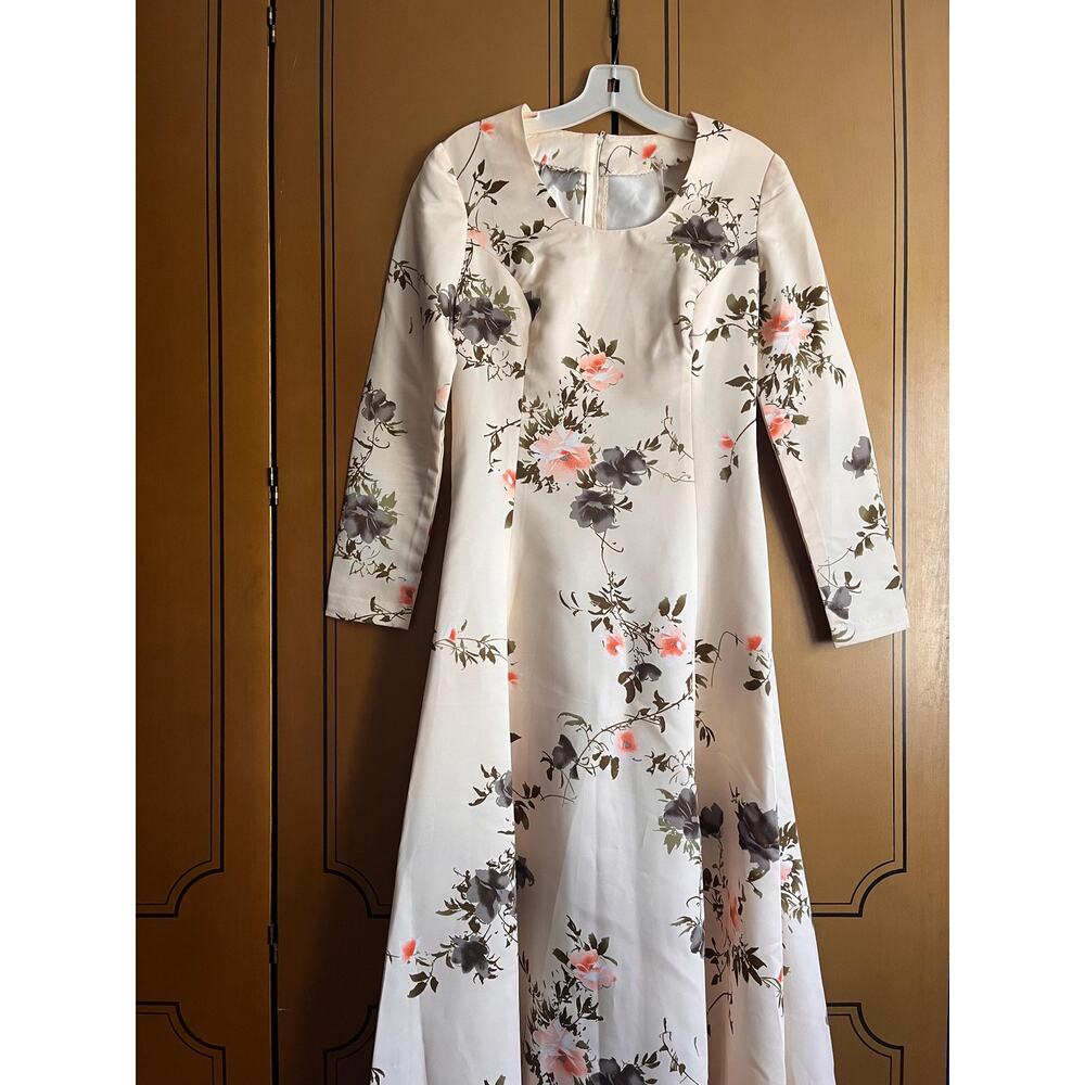Vintage handmade maxi dress with flowers, size M - Picture 2 of 6